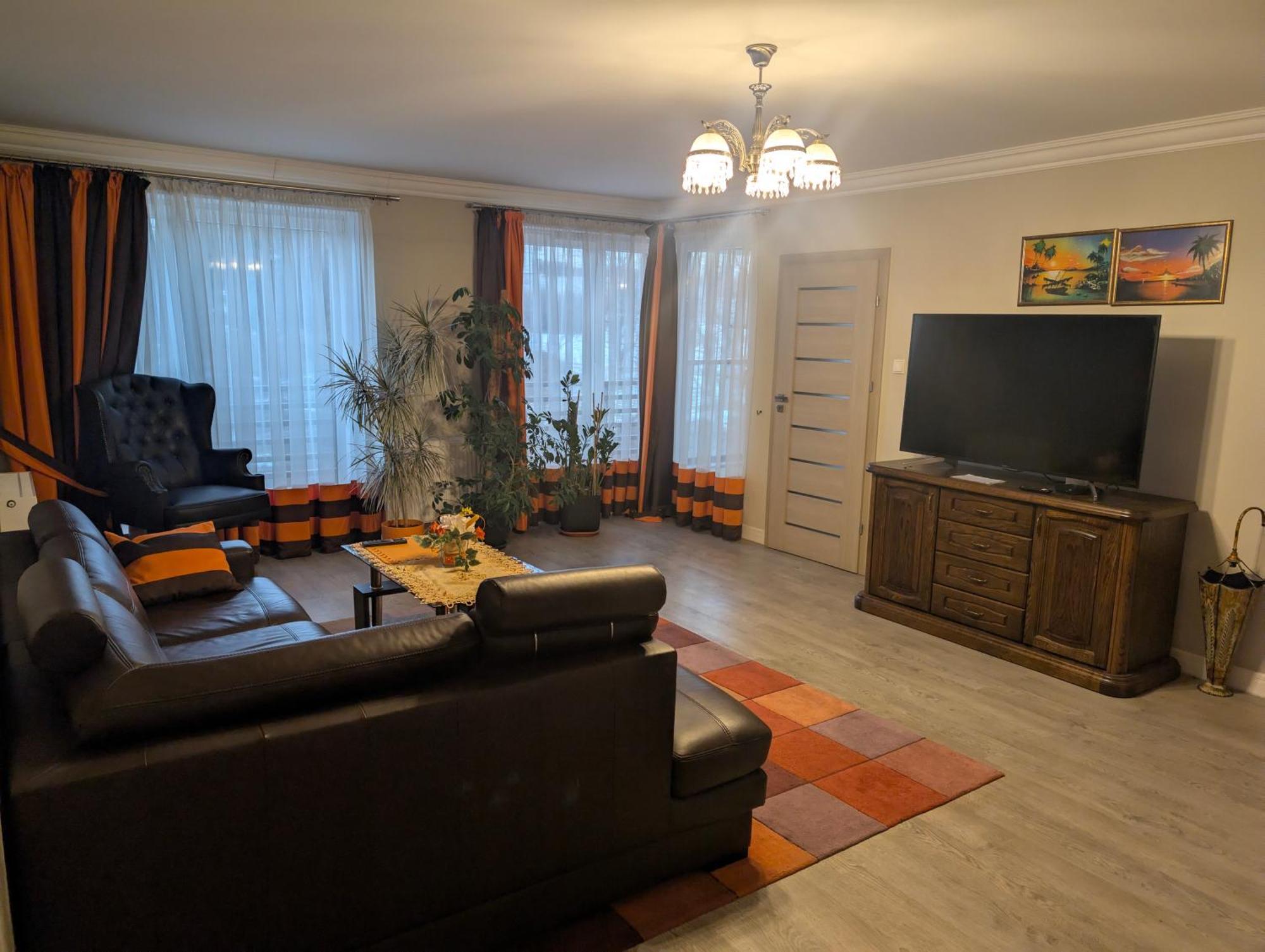 Staszica Ludwik Centrum Z Miejscem Postojowym W Garazu Podziemnym *